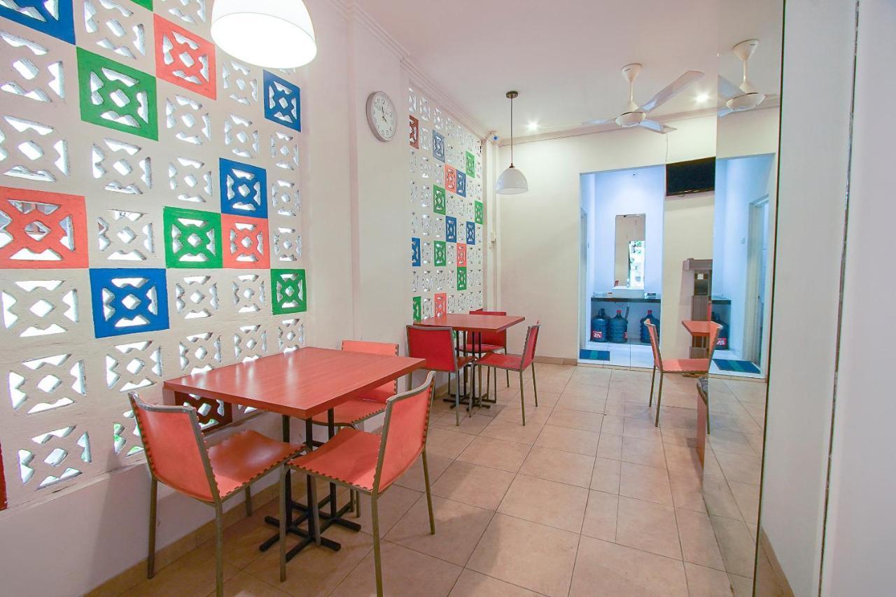 Urbanview Hotel Fiffa Kauman มะลัง ภายนอก รูปภาพ